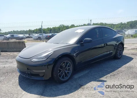 2022 Tesla Model 3 from USA, damaged, VIN 5YJ3E1EB3NF106675